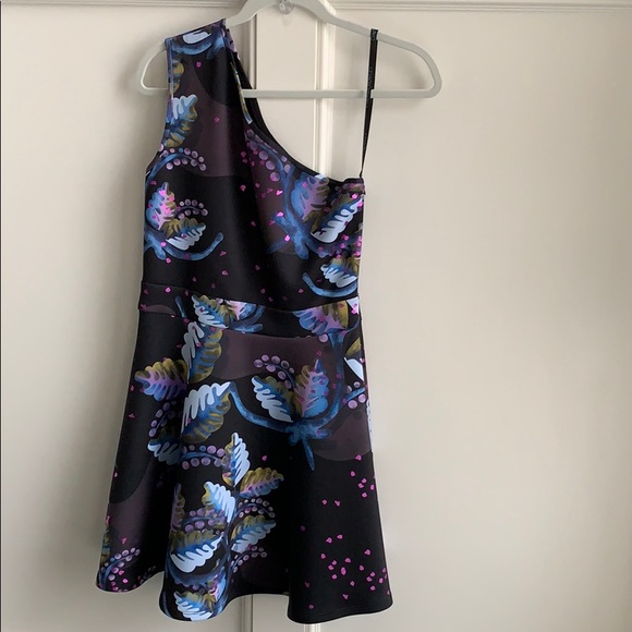 Cynthia Rowley One Shoulder Dress - Picture 3 of 7